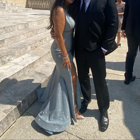 Jovani Sage sparkly gown - Picture 4 of 9